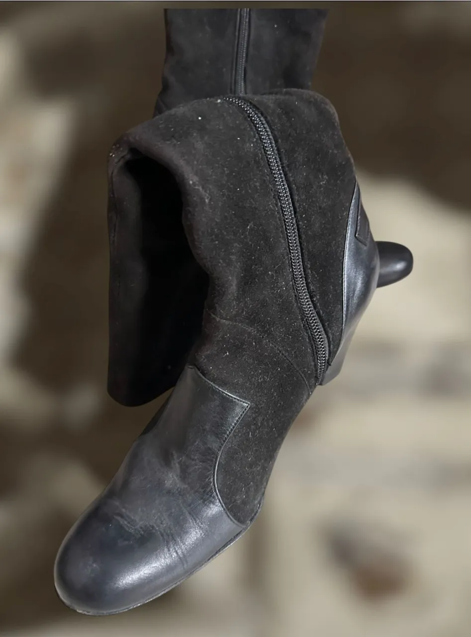 Botas No tiene - imagen 2