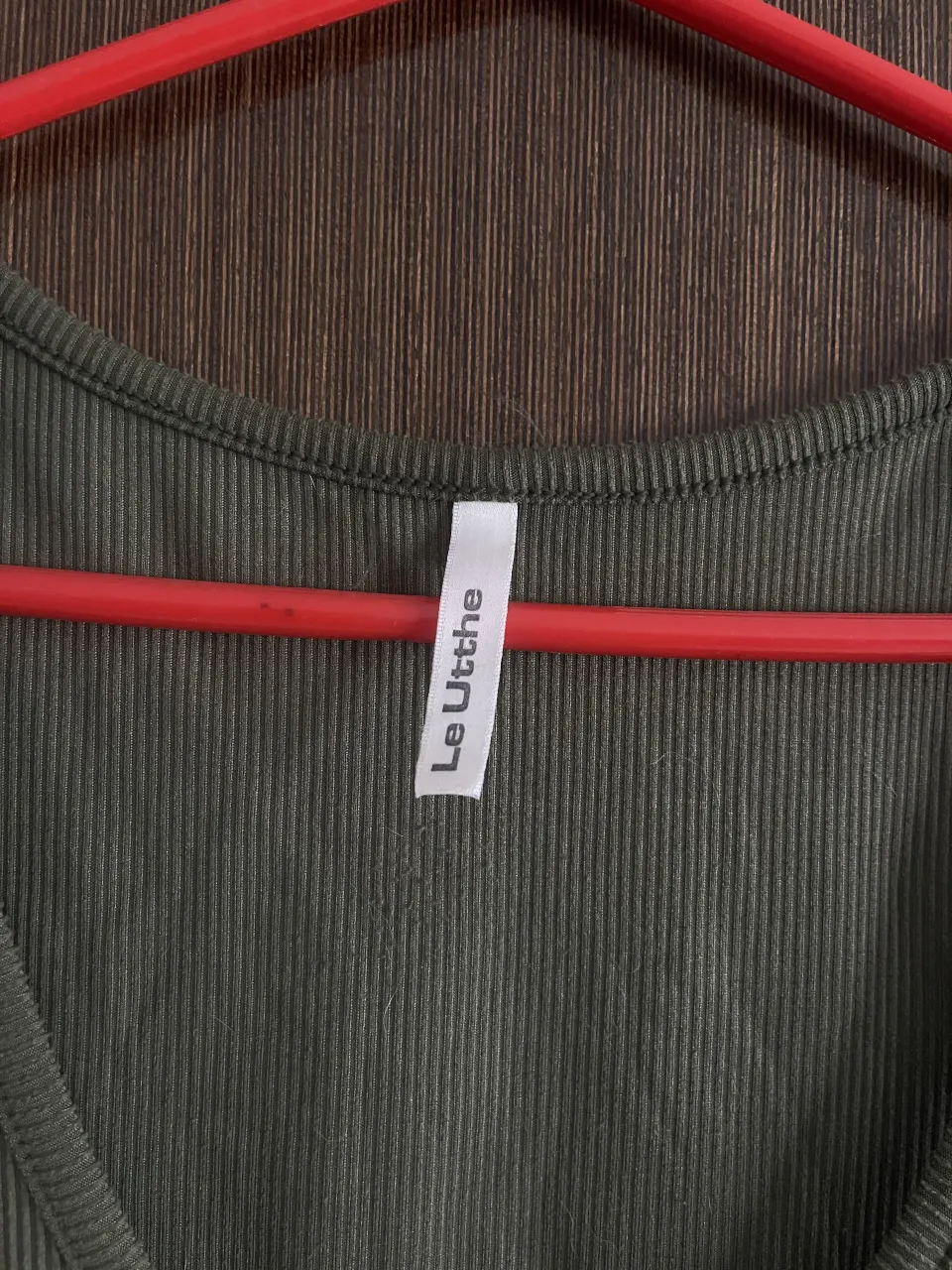 Musculosa Le Utthe - imagen 3