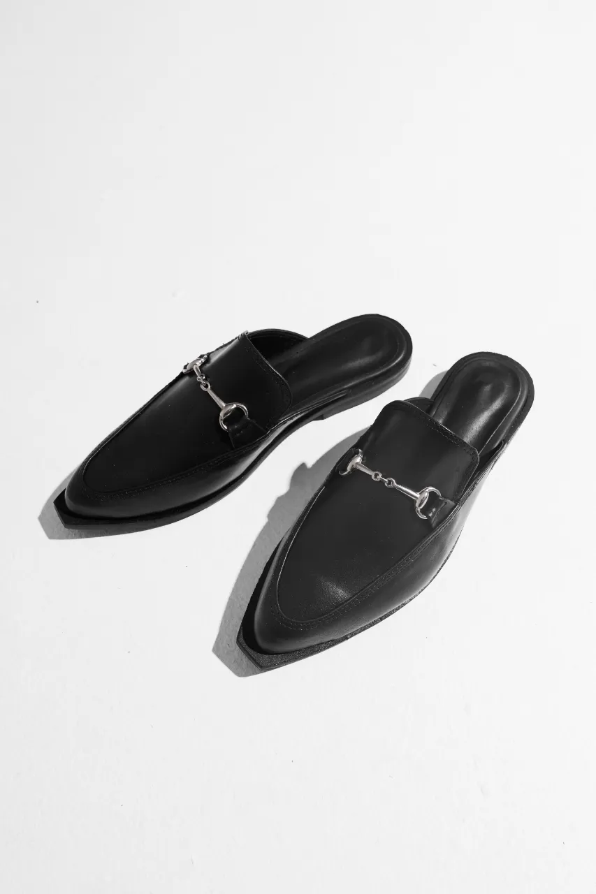 Zapatos A ≠ - imagen 1