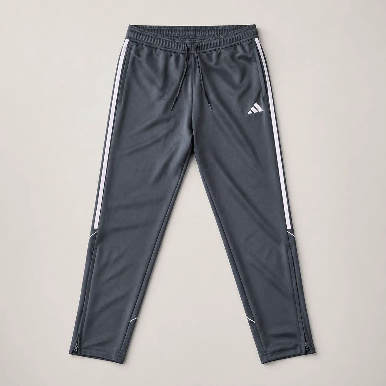 Pantalón adidas - imagen 1