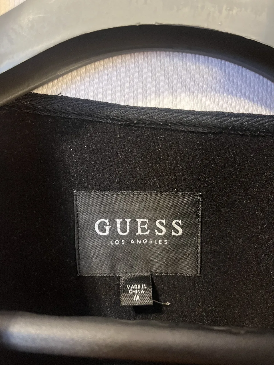 Buzo GUESS - imagen 3