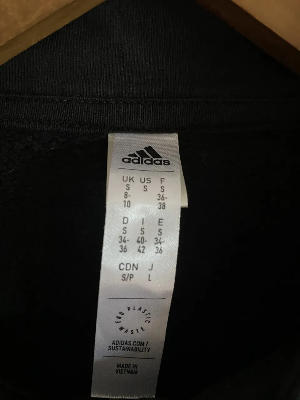 Buzo adidas - imagen 3