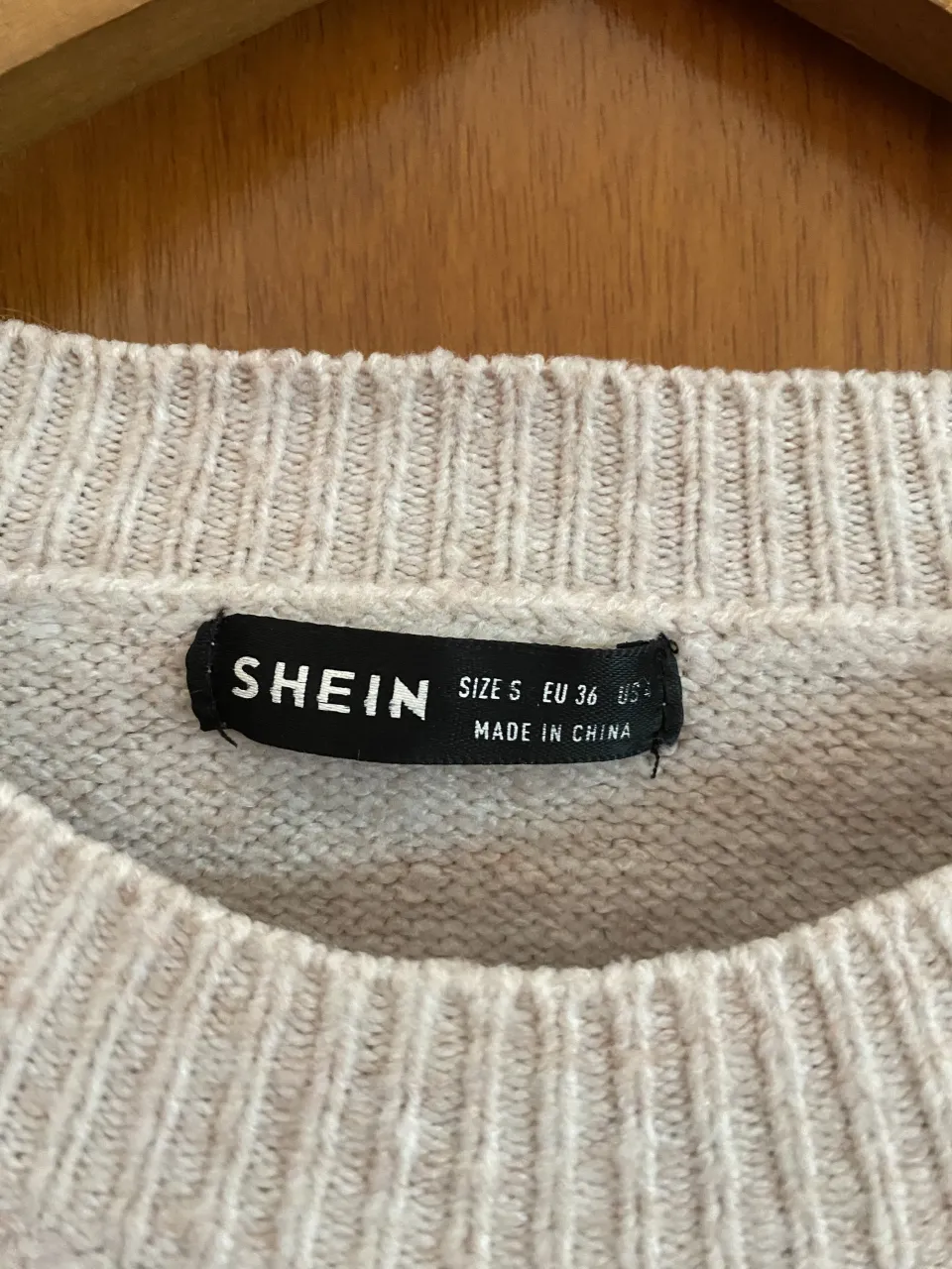 Sweater Shein - imagen 3