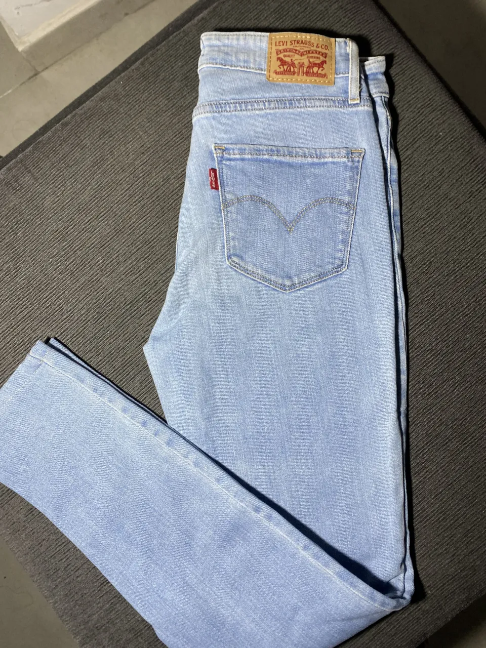 Jean Levi's - imagen 1