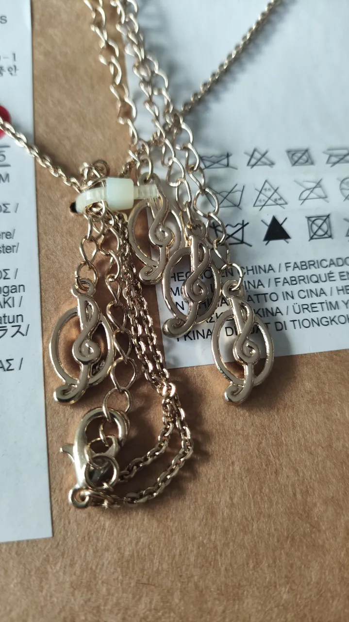 Collar Stradivarius - imagen 4