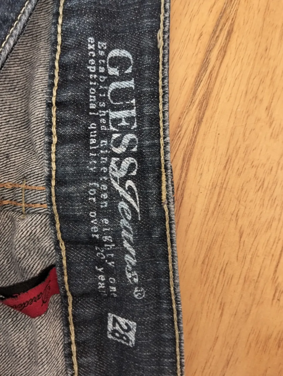 Jean GUESS - imagen 5