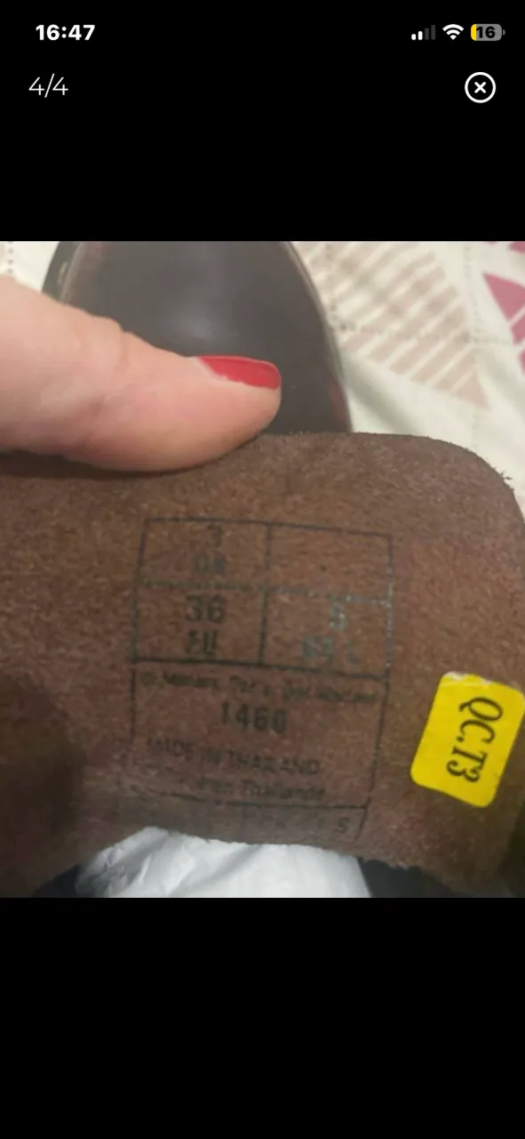 Borcegos Dr. Martens - Vista 4