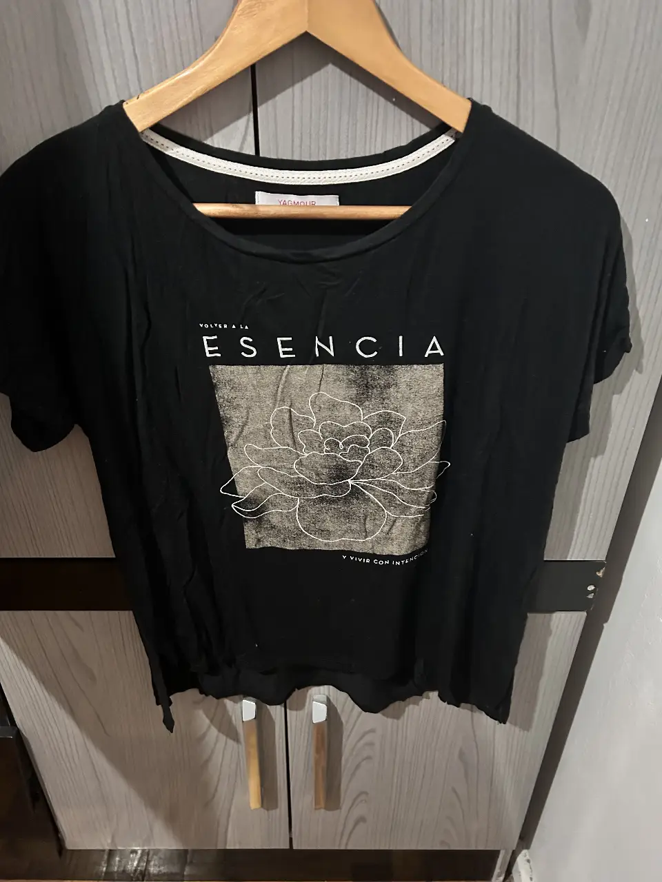 Remera Yagmour - imagen 1