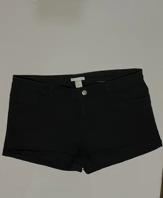 H&M