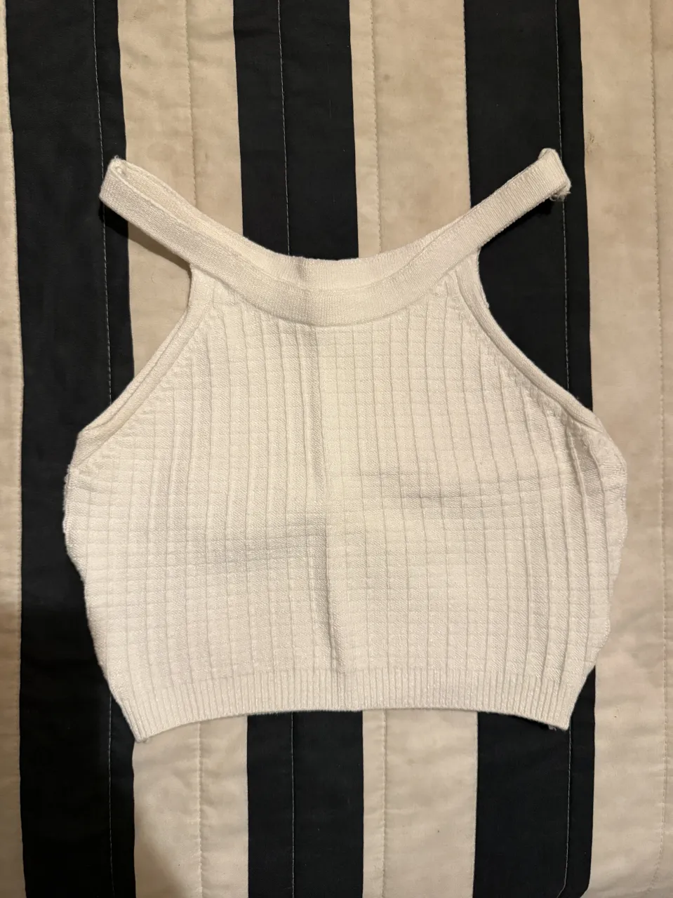 Musculosa A ≠ - imagen 1