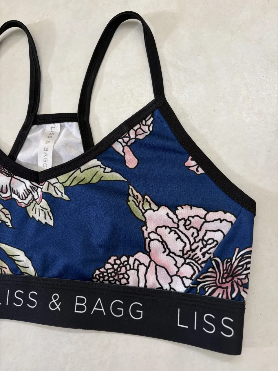 Top LISS & BAGG - imagen 3