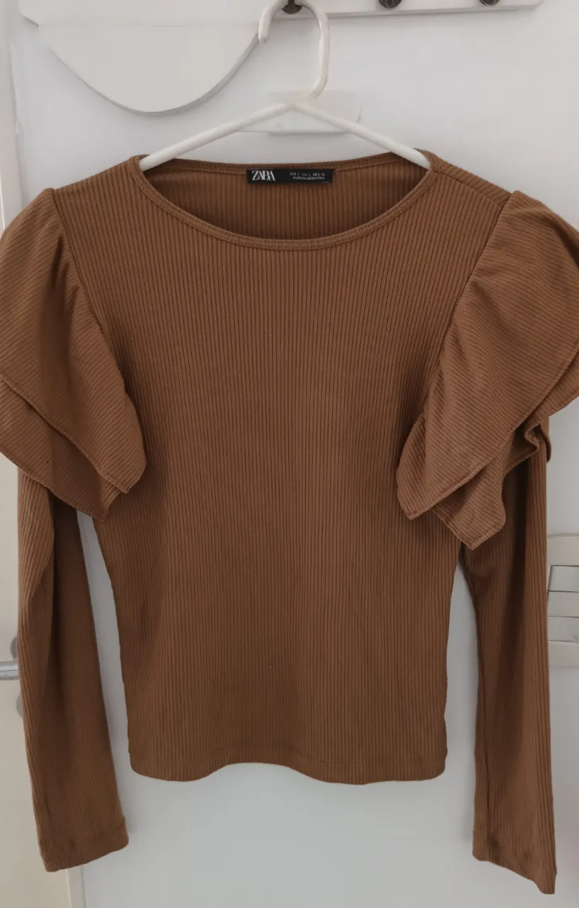 Remera Zara