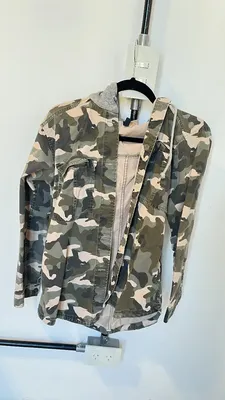 H&M