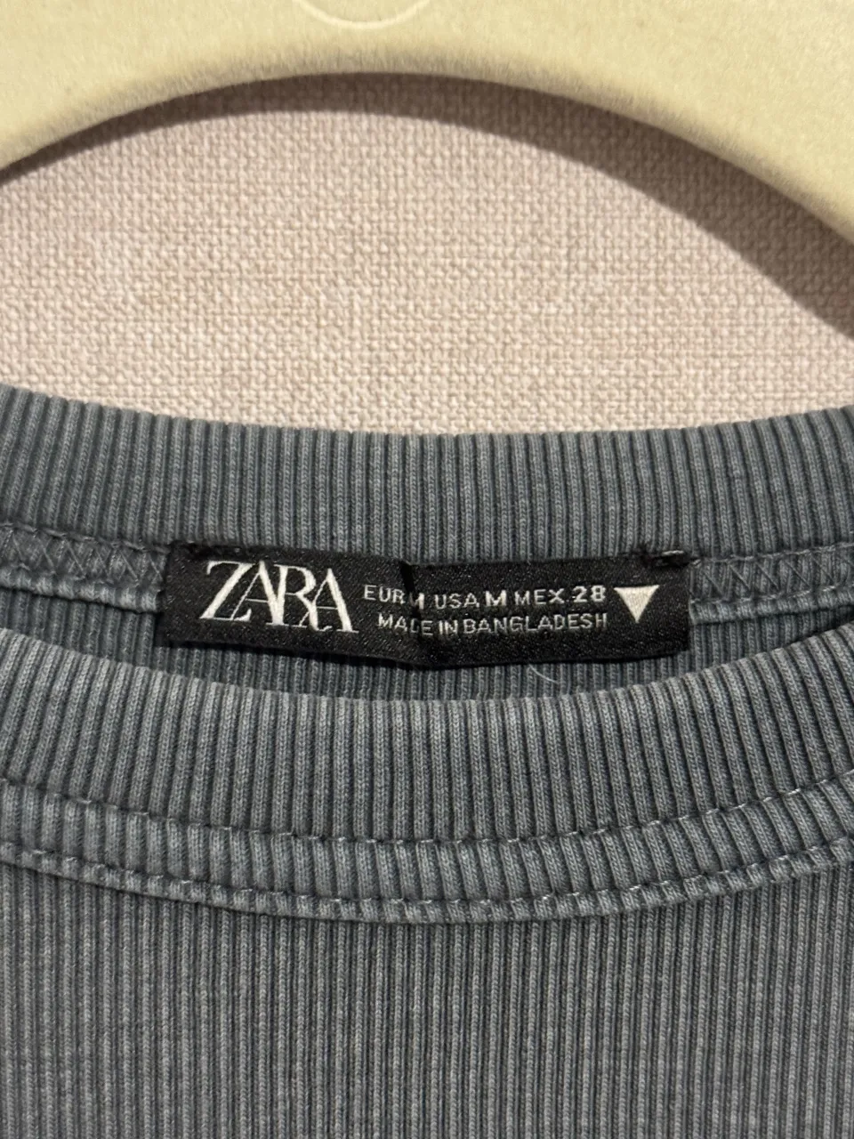 Remera Zara - Vista 2