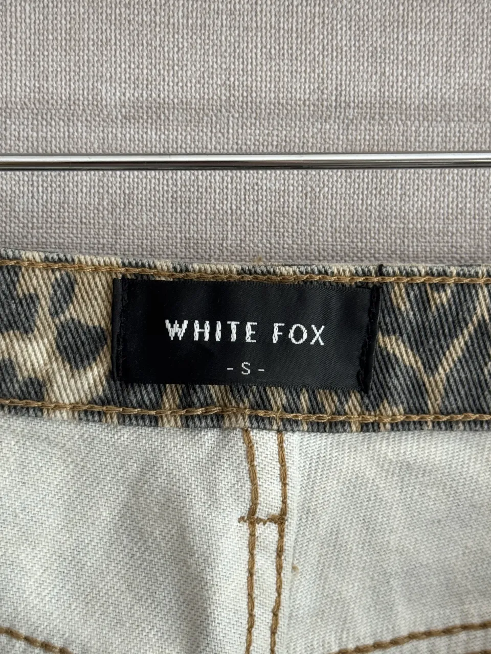 Jean White fox - Vista 2