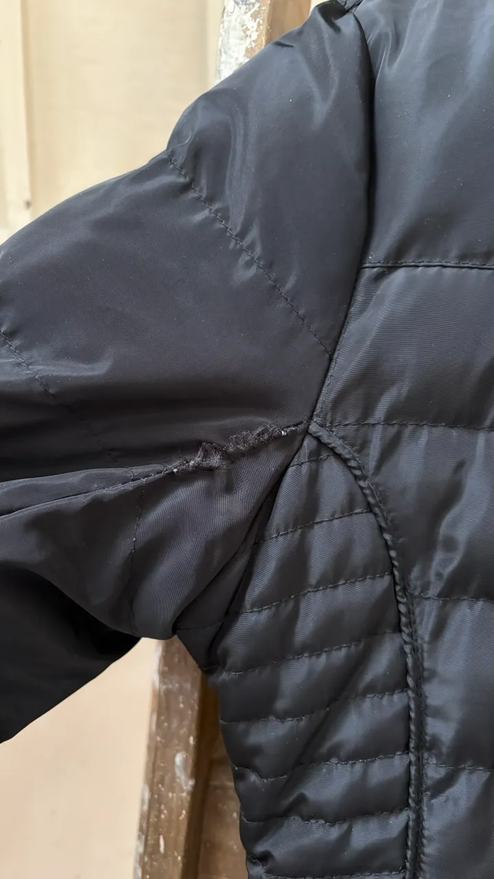 Campera A ≠ - imagen 4