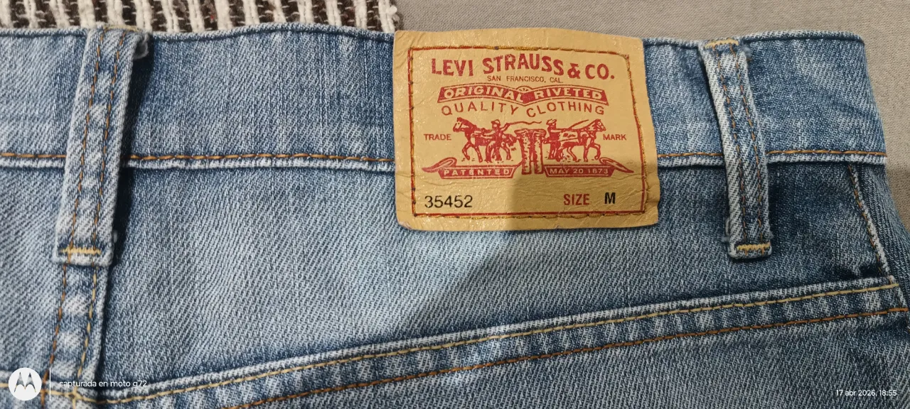 Pollera Levi's - imagen 1