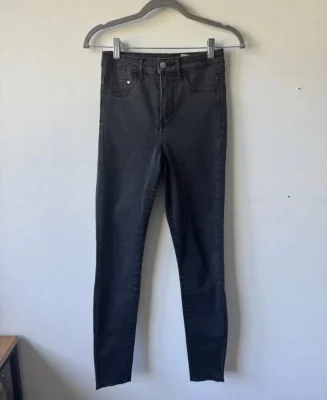 H&M