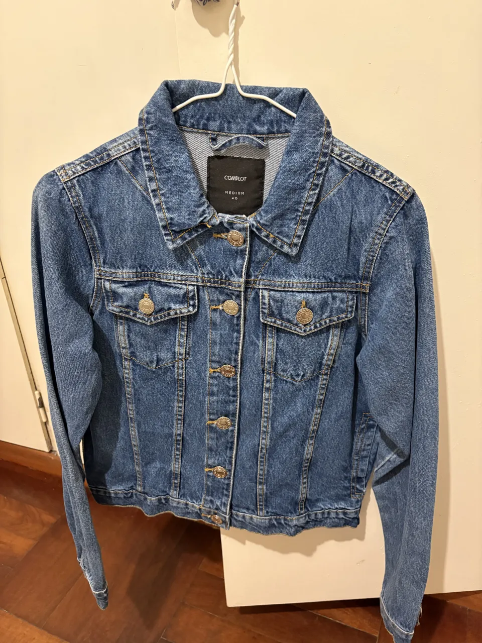 Campera Complot - imagen 1