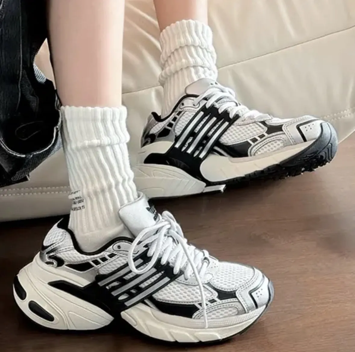 Zapatillas adidas - imagen 1