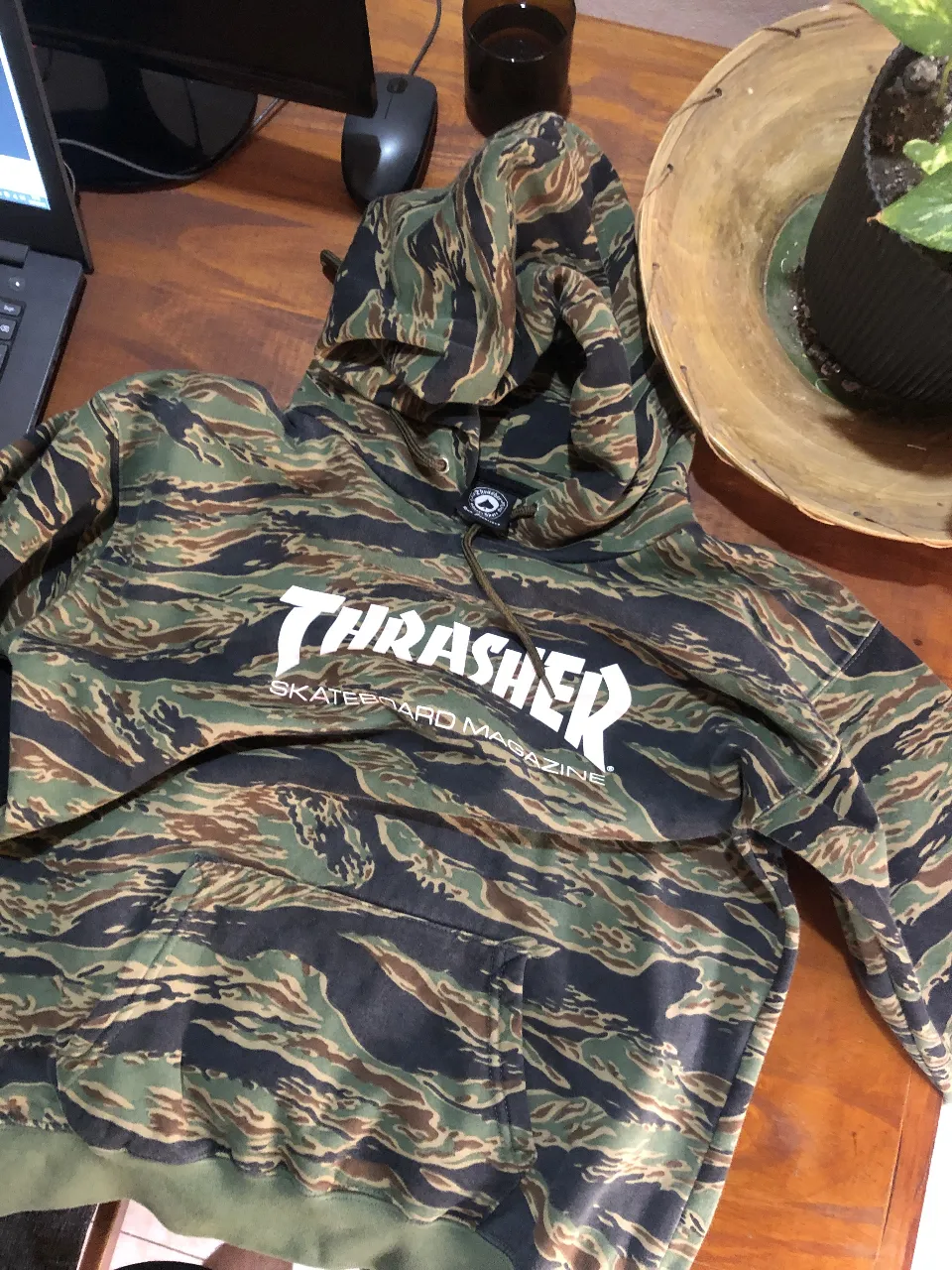 Buzo Thrasher - imagen 3