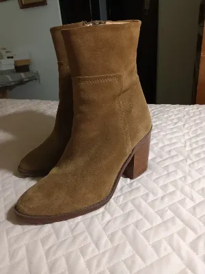Zara Woman