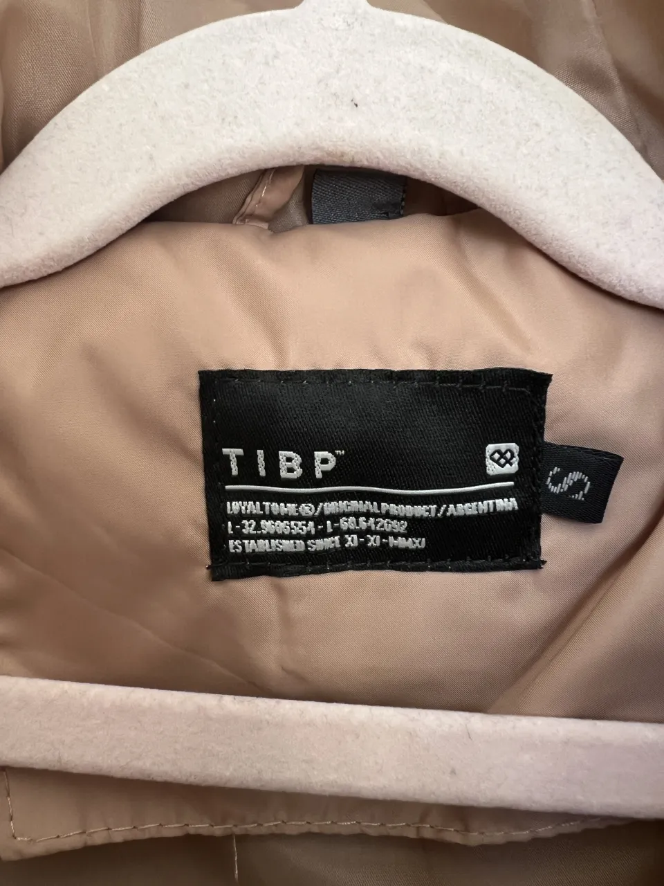 Campera This is bp - imagen 2