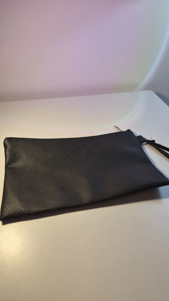 Cartera A ≠ - imagen 2