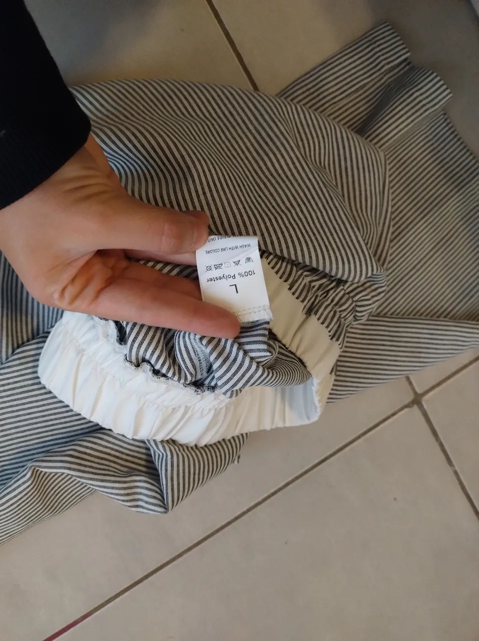 Pantalón A ≠ - imagen 4