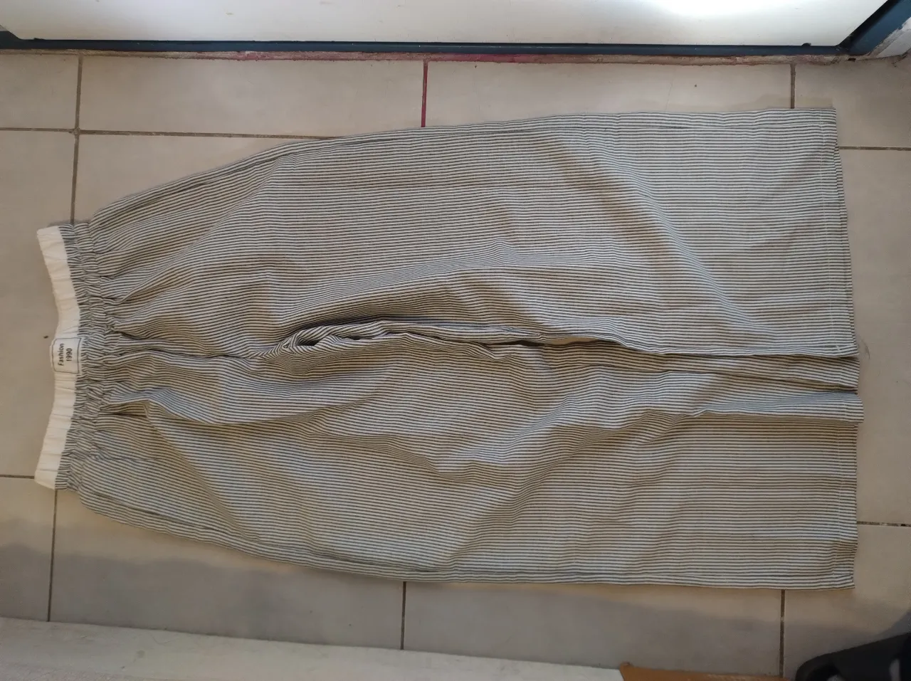 Pantalón A ≠ - imagen 1