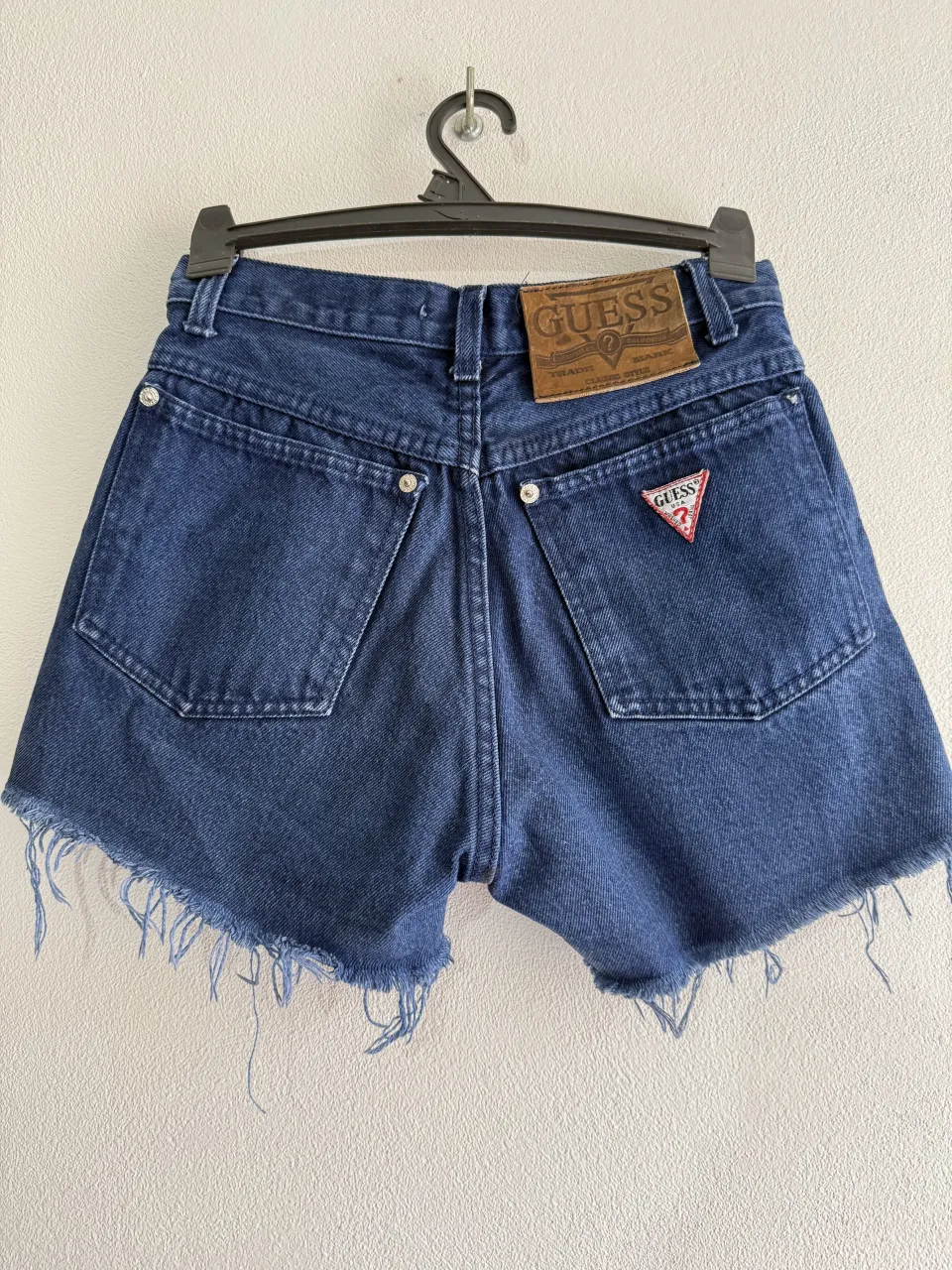 Short GUESS - imagen 2