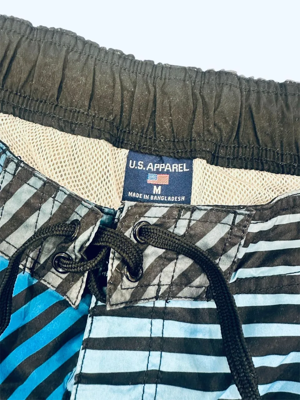 Bermuda American us apparel - imagen 3