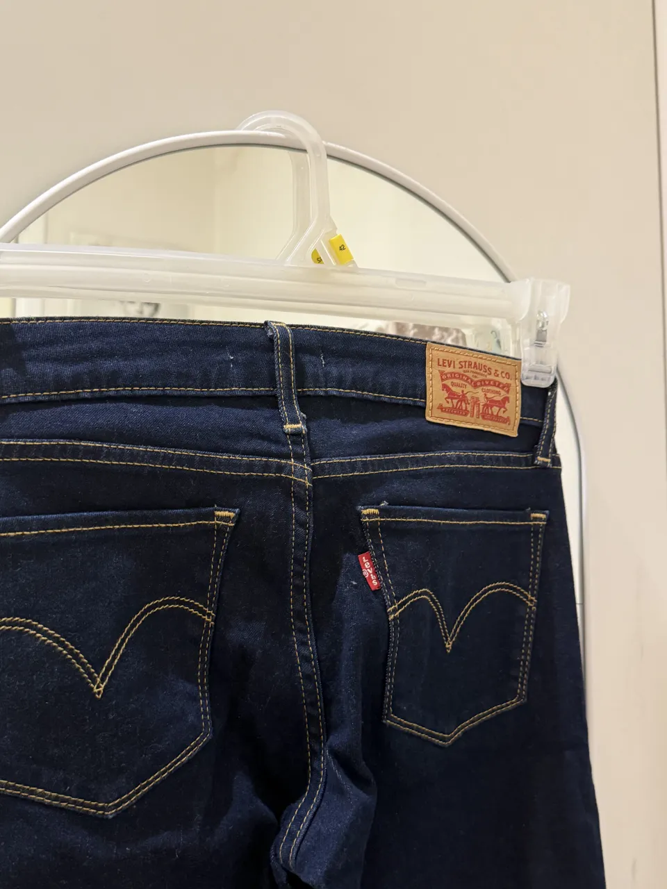 Jean Levi's - imagen 3