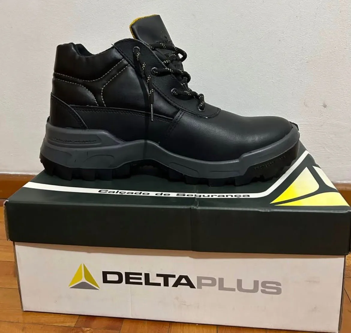 Calzado Deltaplus - Vista 3