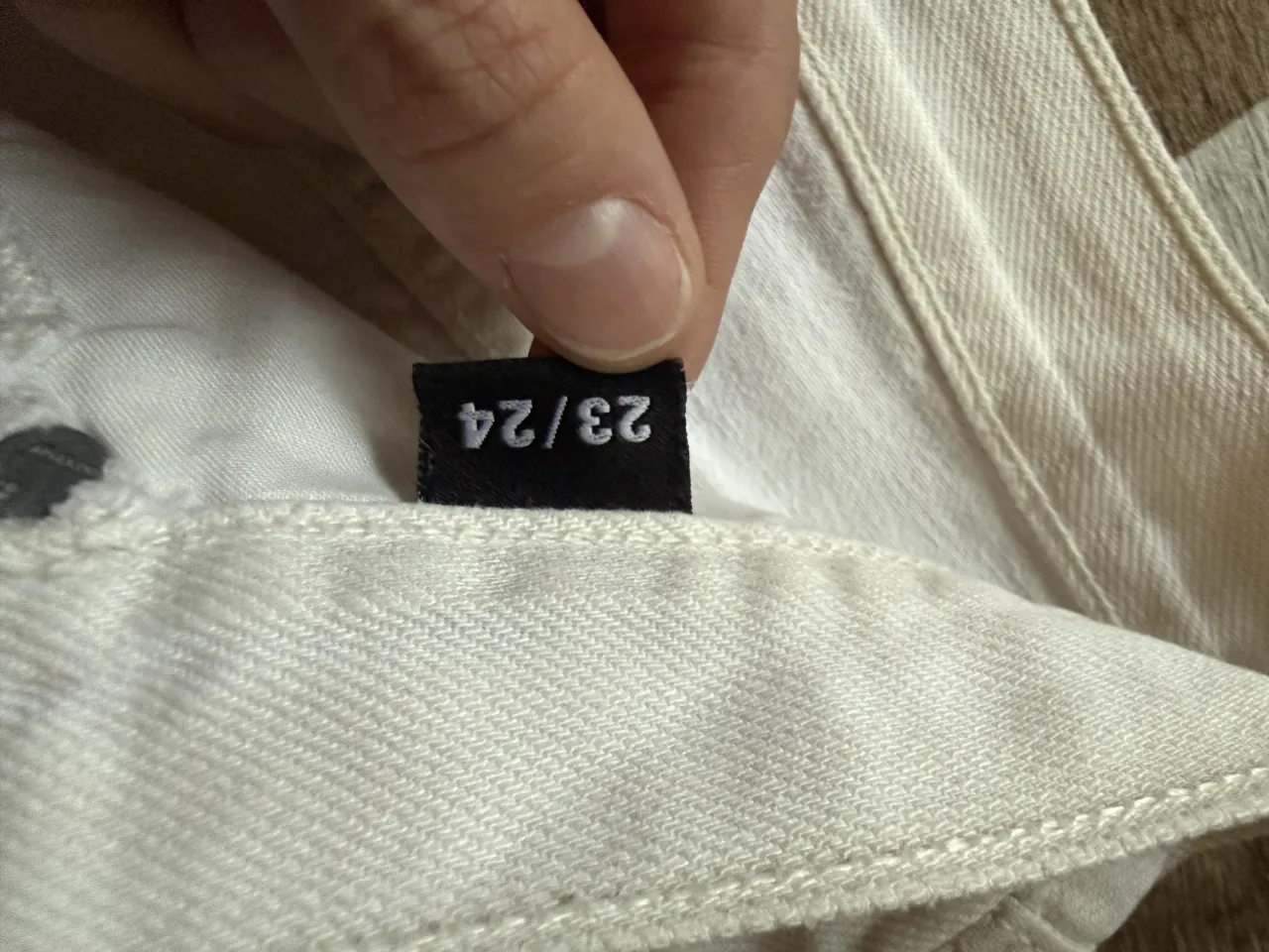 Short Ay Not Dead - imagen 3