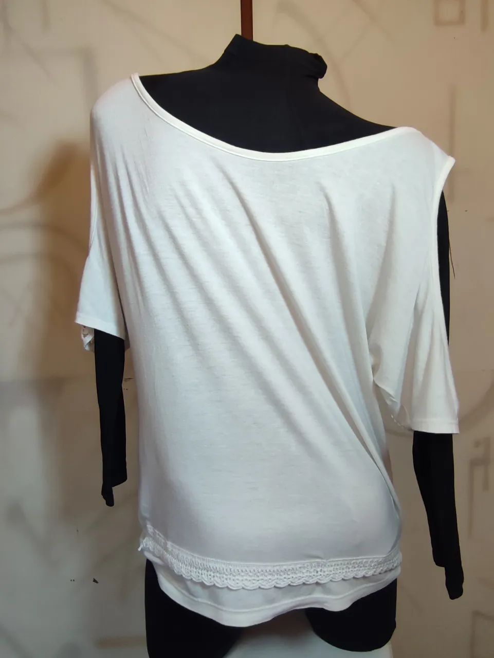 Remera A ≠ - imagen 3