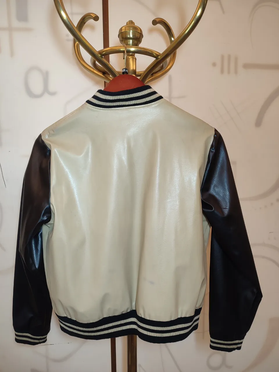 Campera Rave - Vista 2