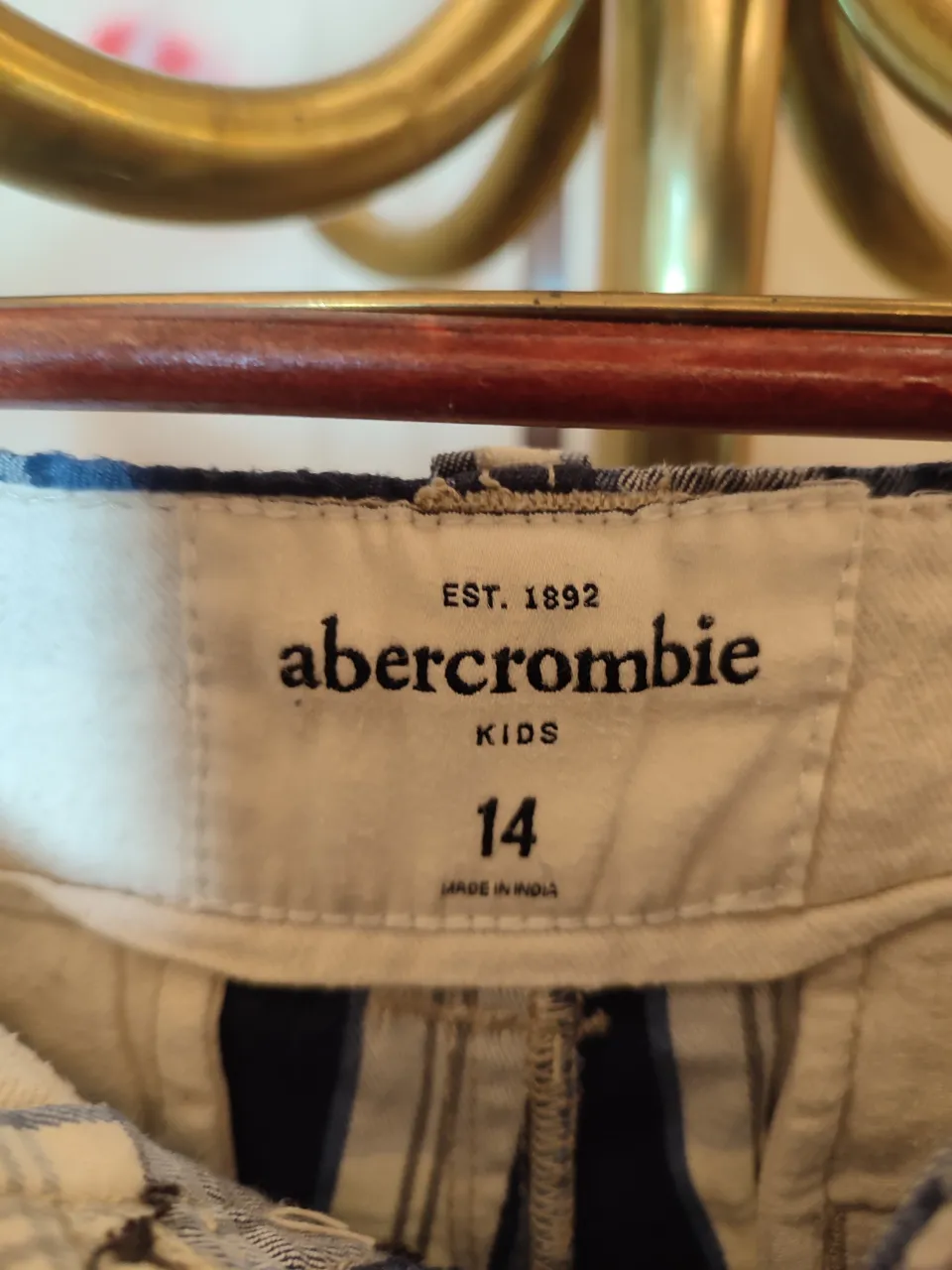 Bermuda Abercrombie & Fitch - Vista 3