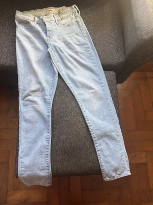 Levi's