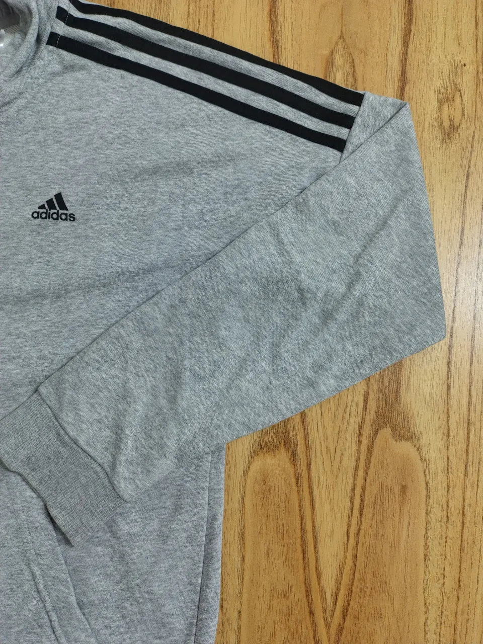 Buzo adidas - Vista 2