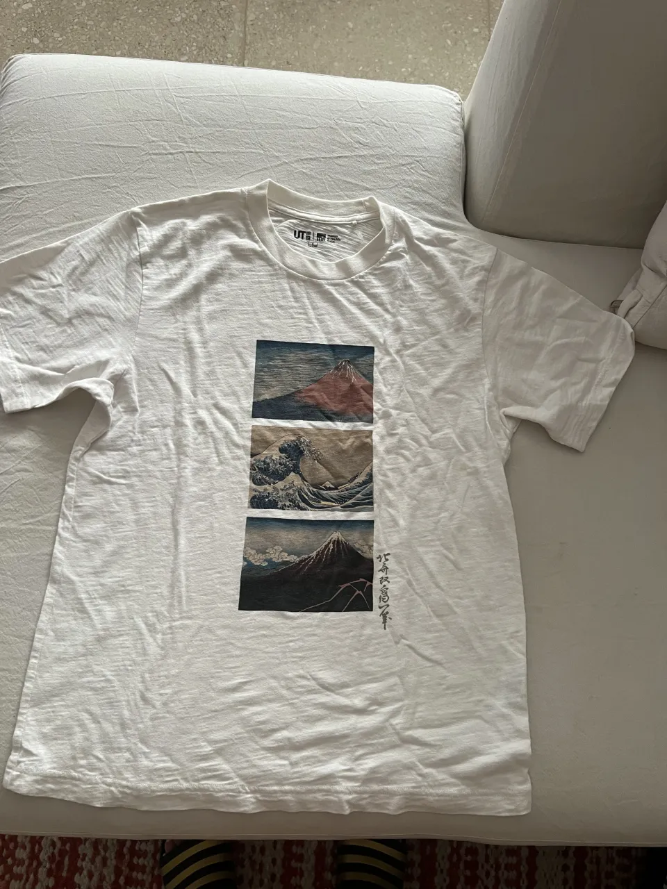 Remera Uniqlo - imagen 1