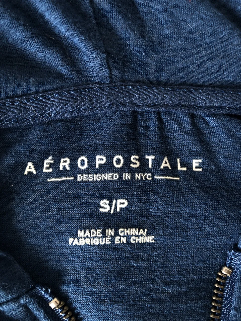 Buzo Aéropostale - imagen 4