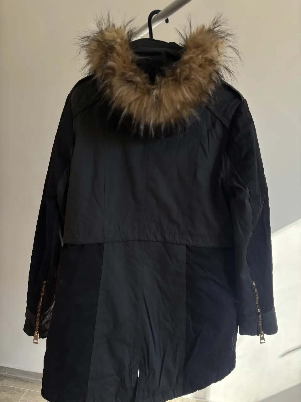 Campera GUESS - imagen 2