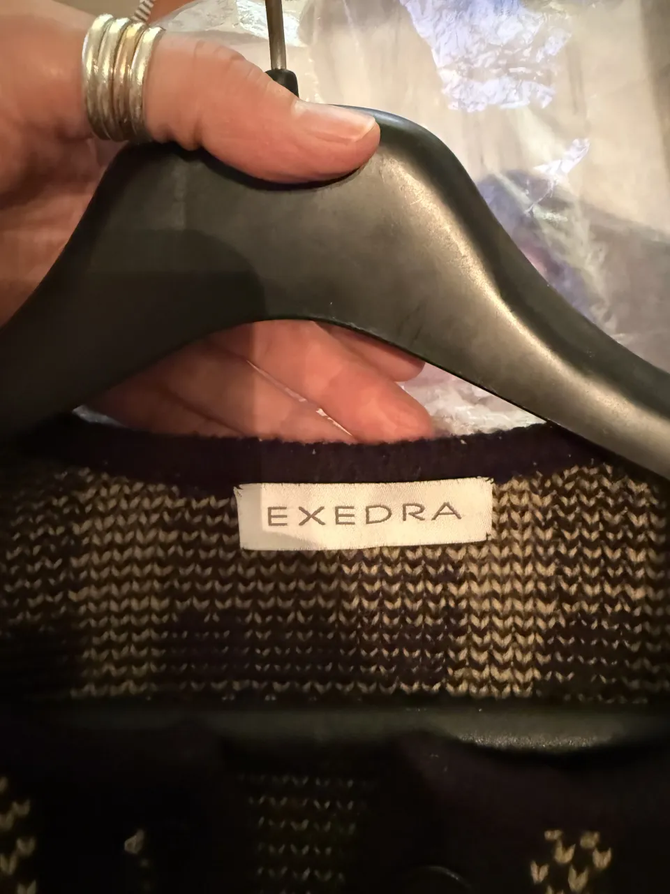 Cardigan Exedra - imagen 3