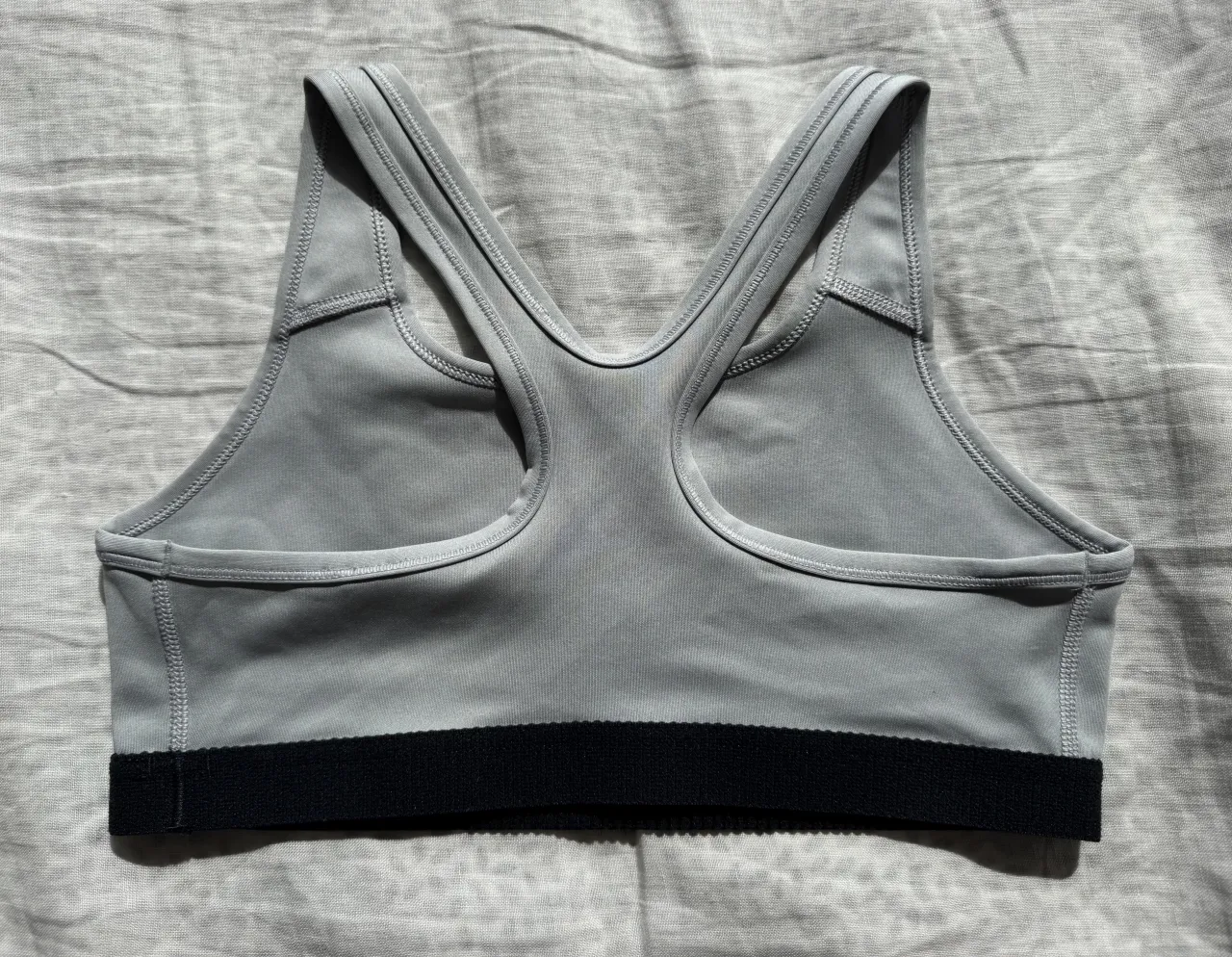Top Nike - imagen 2