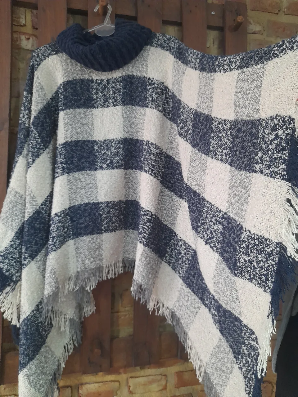 Poncho Otra - imagen 3