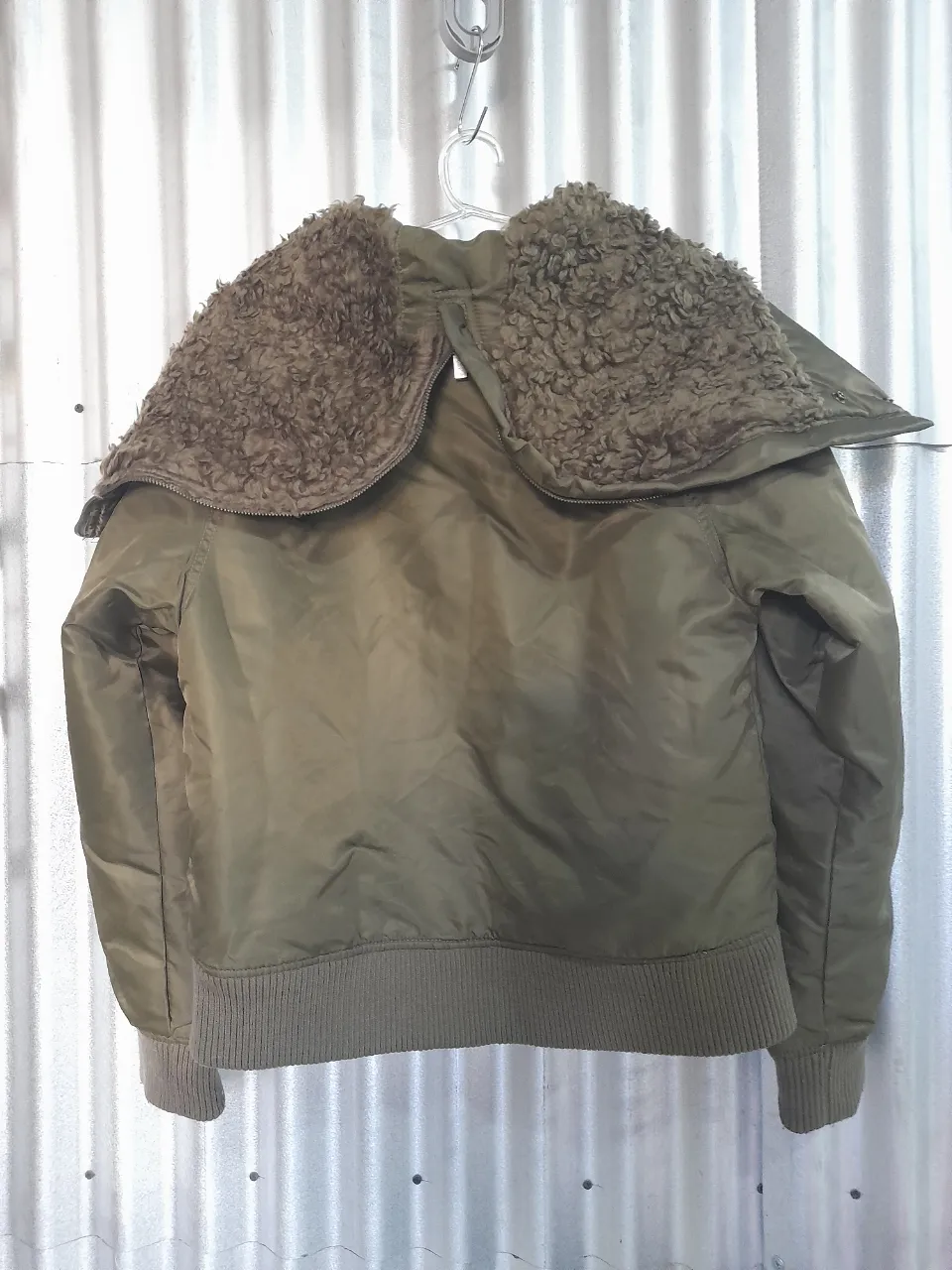 Campera Pull&bear - imagen 4