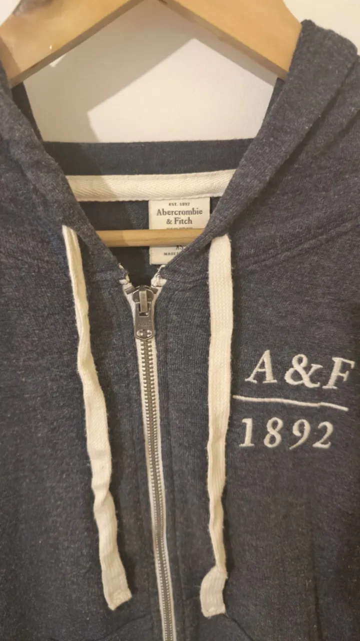 Buzo Abercrombie & Fitch - imagen 2