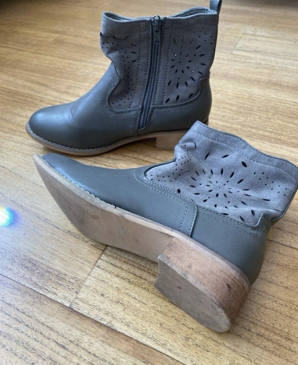 Botines Bata - imagen 2