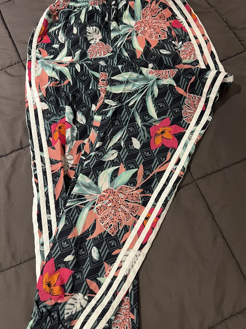 Pantalón adidas - imagen 3